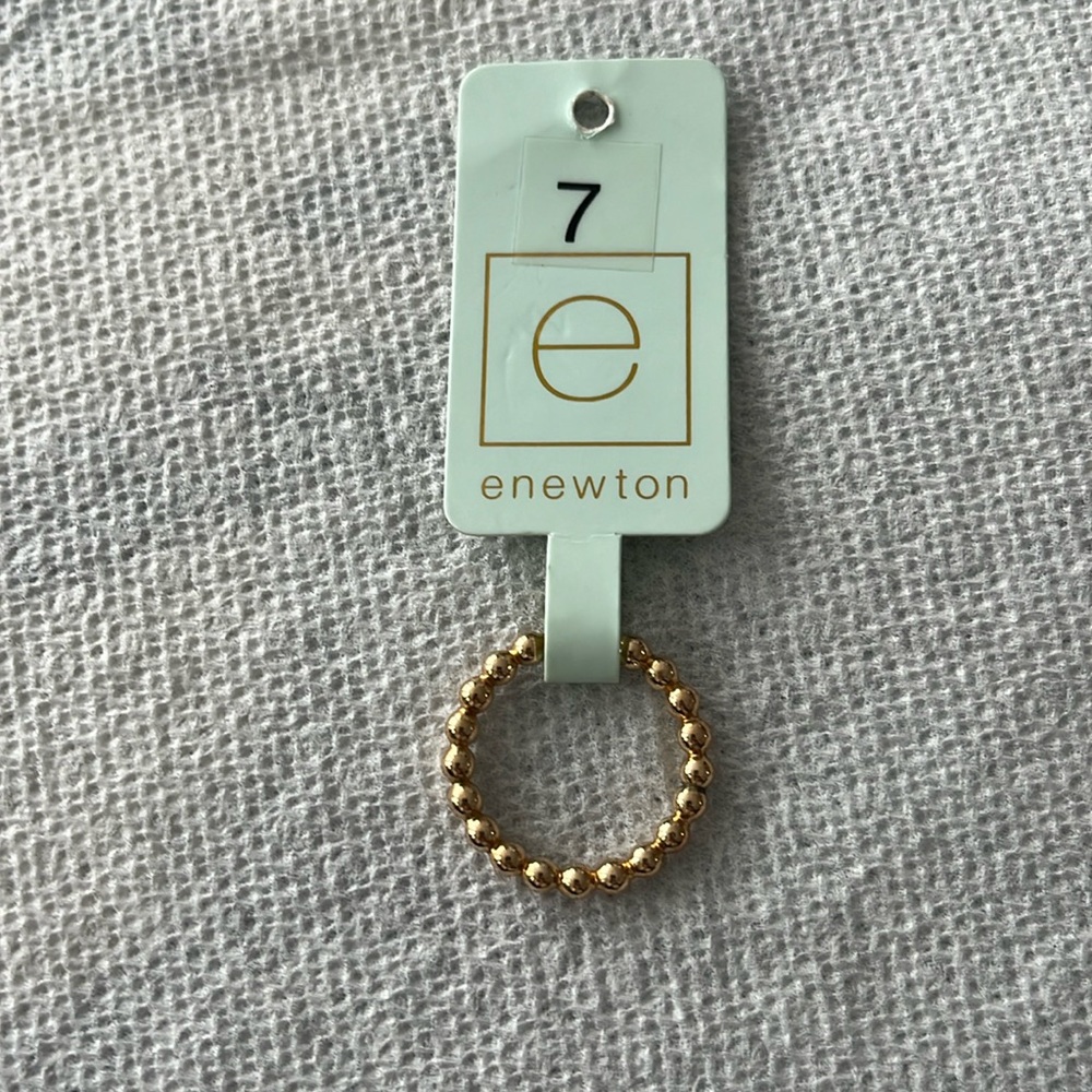 enewton gold ring